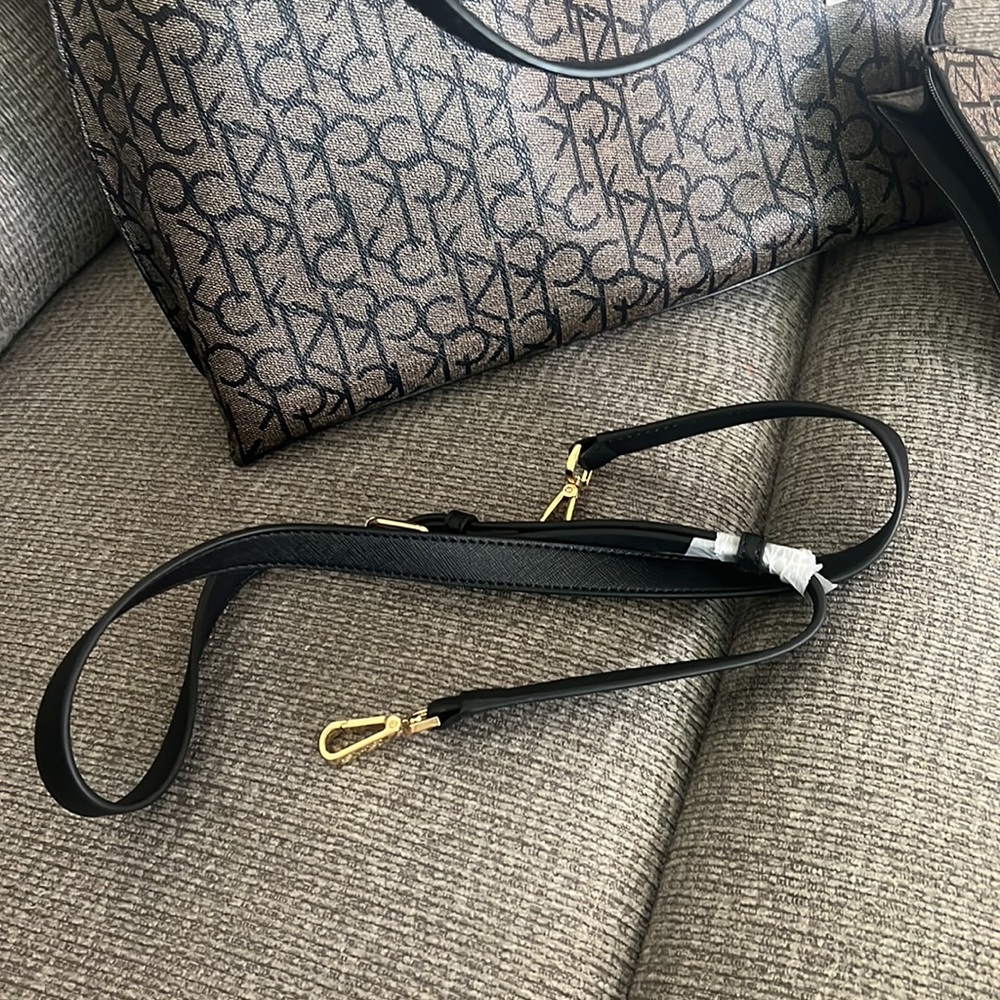 Calvin Klein brown and black Hudson purse/mini wallet BRAND NEW - Picture 2 of 2